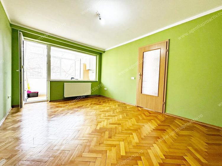 Apartament cu 3 camere , etajul 1, situat în inima orașului. - 2