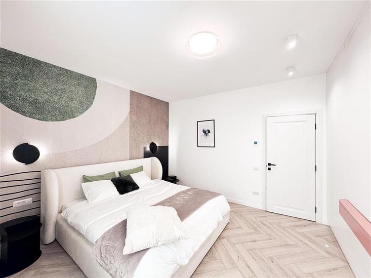 Apartament de inchiriat 5 camere Charles de Gaulle - 15