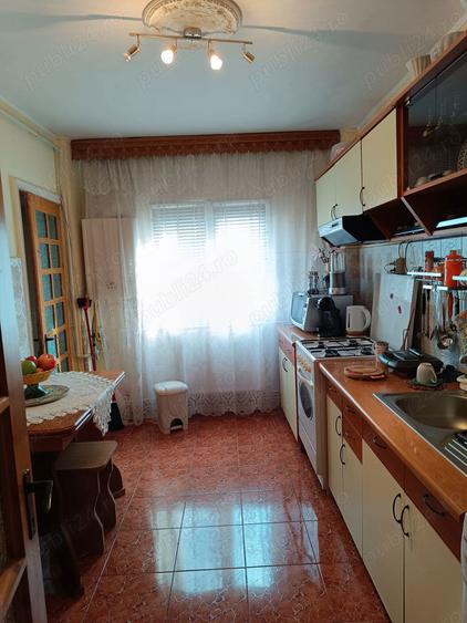 Apartament 2 camere decomandat - 1