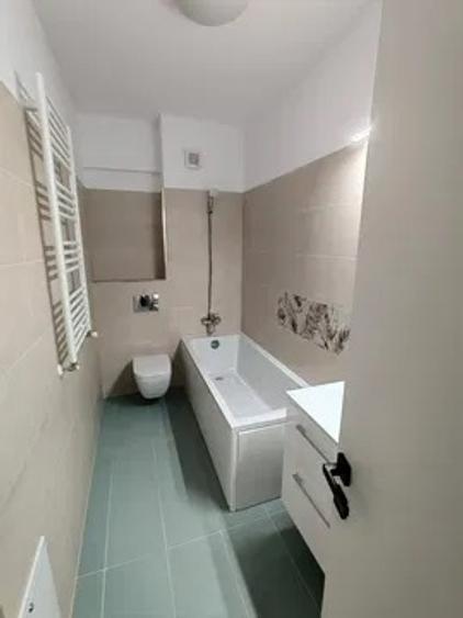 Apartament cu 1 camera, decomandat, zona Podu Ros - 5