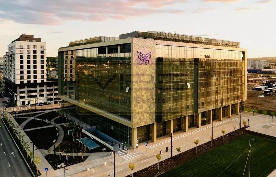 Apartament 3 camere premium  Silk District - 34