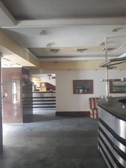 Hotel Capitol de vanzare Valenii de Munte Prahova - 9