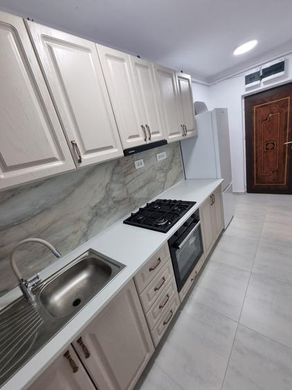 Apartament etaj 3 mobilat si utilat lux - 4