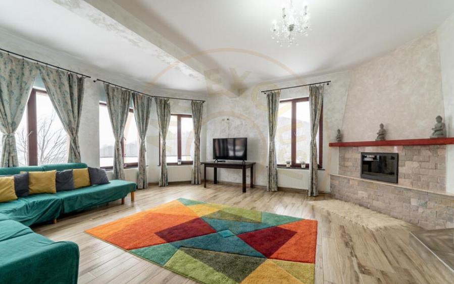 Casa primitoare de inchiriat in Valea Ursului-spa?iu, natu - 5