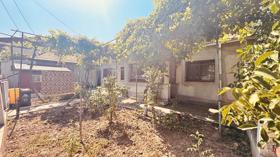 Casa 3 camere - zona Trocadero/Coiciu - 185.000 euro negociabil(Cod E11)
