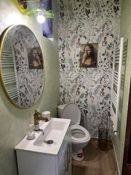 Inchiriez spatiu ptr birou/salon, zona ultracentrala, 2 camere de aprox 20 mp fiecare, recent renovat, cu acces la gradina(spatiul poate fi mobilat) - 5