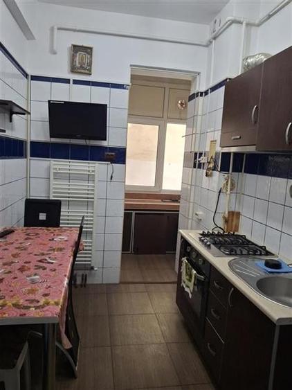 Apartament 2 camere decomandat, parter inalt/P+3 etaje, zona Batistei - 5