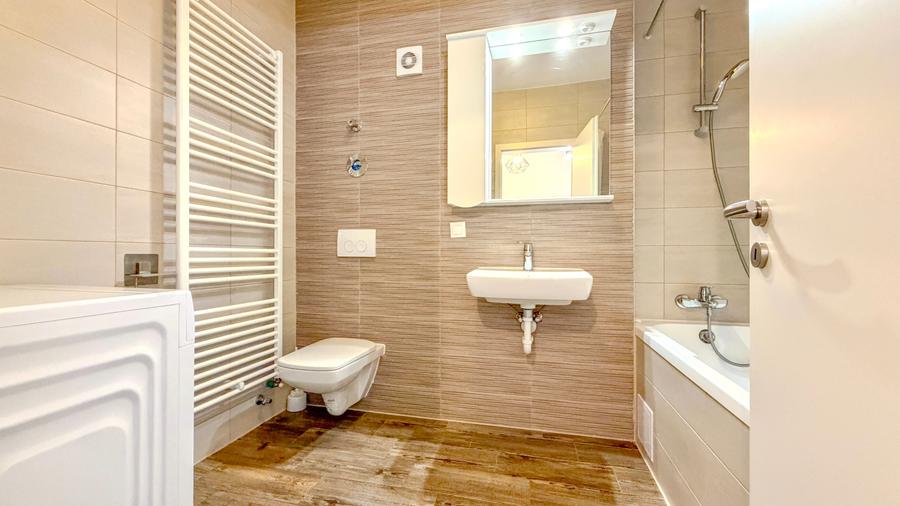 Apartament 3 camere, 1 grup sanitar, loc parcare si boxa, Avantgarden faza IV - 12