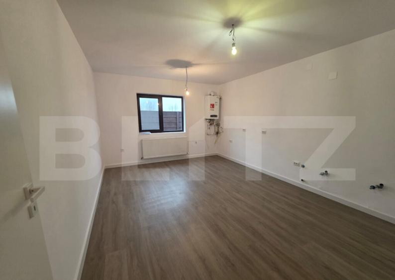 Casa de vanzare, 150 mp, zona Est - 14