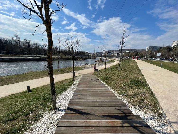 Apartament cu 4 camere decomandat, mobilat în Grigorescu Apartament cu 4 camere decomandat, mobilat în Grigorescu
