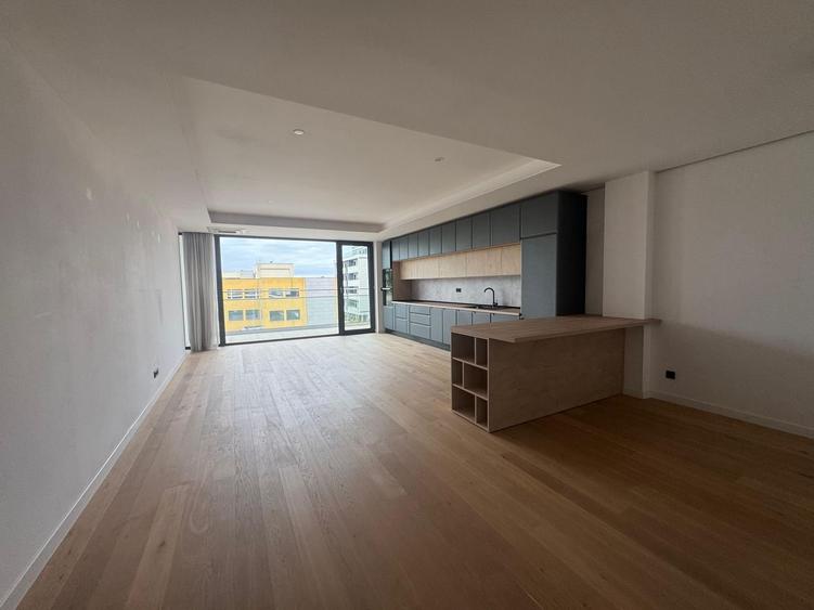 3 camere PREMIUM| 135 MP + 22 MP terasa - 3