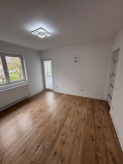 Apartament 2 camere complet renovat / Design modern/ Propietar.48.000 - 2