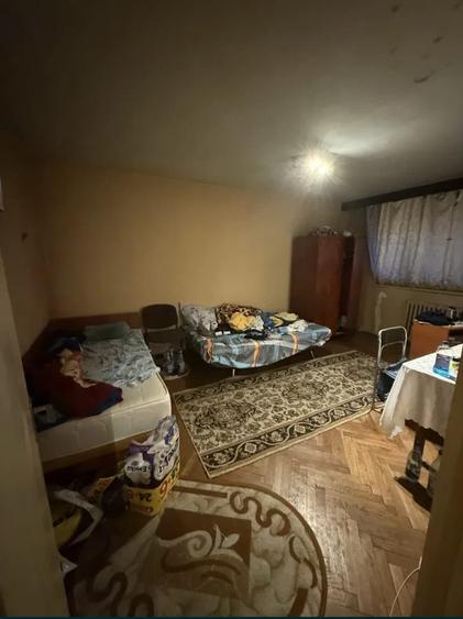 2 camere Banat , blocuri B.uri / Decomandat , finisaje clasice ! - 2