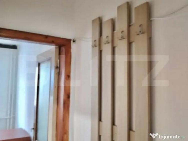 Apartament de vanzare, cu 2 camere, etaj 1, zona Complexul S - 6