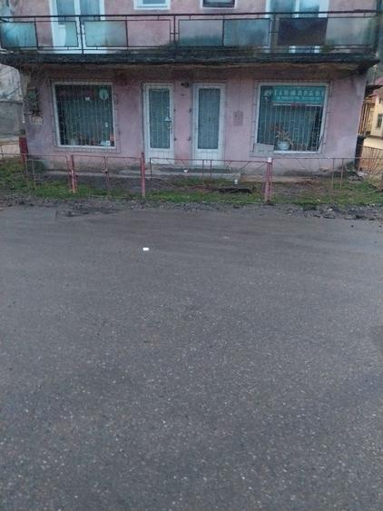 Vand sau inchiriez apartament cu destinatie spatiu comercial - 1