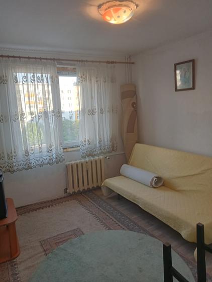 110.000 € – Apartament 3 camere decomandat | Str. Barca | Etaj 5/8 | - 3