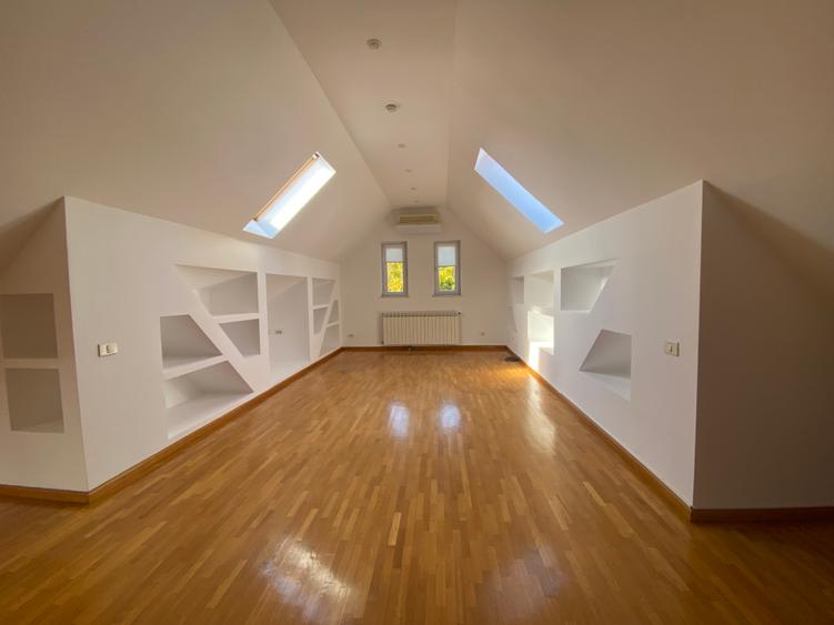 Individual villa for rent with 700 sq. m garden - 26