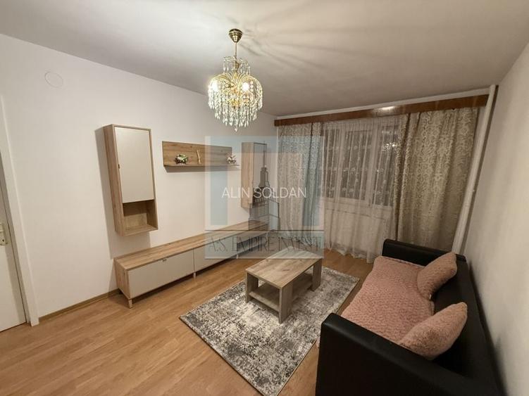 Apartament 2 camere mobilat/utilat - zona Astra