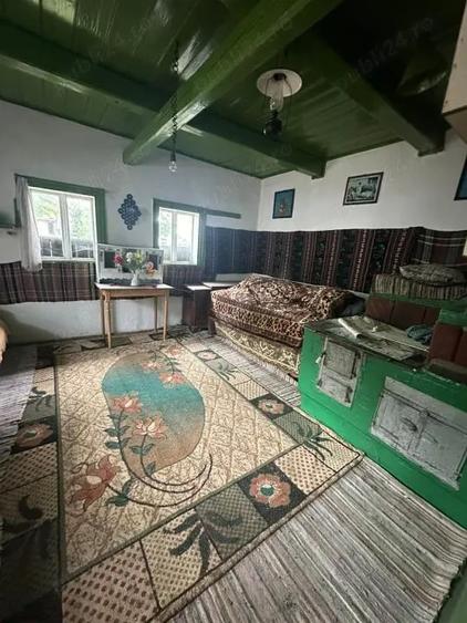 Casă cu Teren 5400 Mp în Central