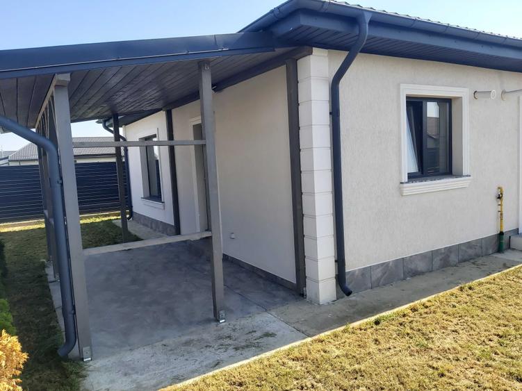 Casă cu 3 camere în Cordun