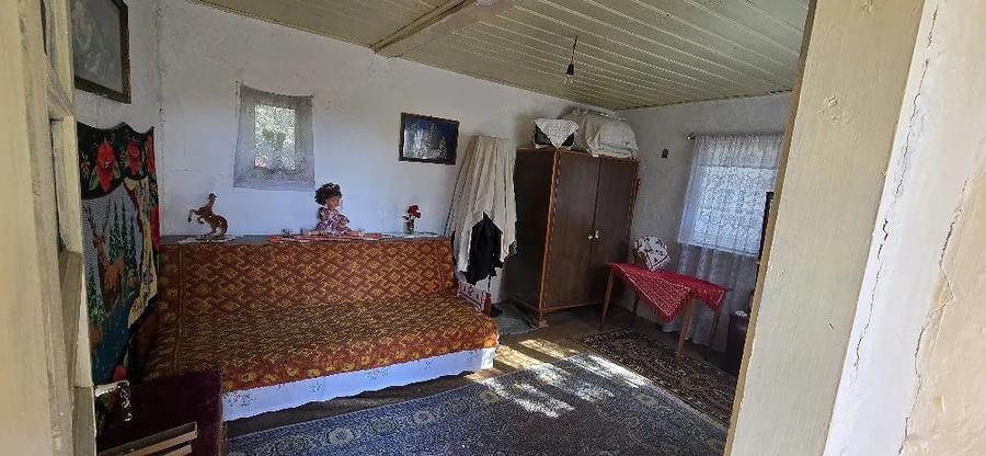 Casă cu 4 camere cu Teren 1952 Mp în Clondiru