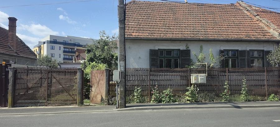 Casă cu 4 camere cu Teren 299 Mp în Lazaret