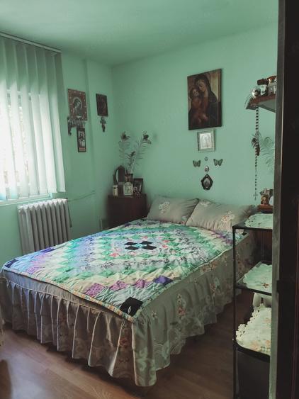 Apartament cu 2 camere semidecomandat în Brazda lui Novac