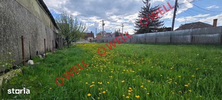 Teren de 933 mp, în Central