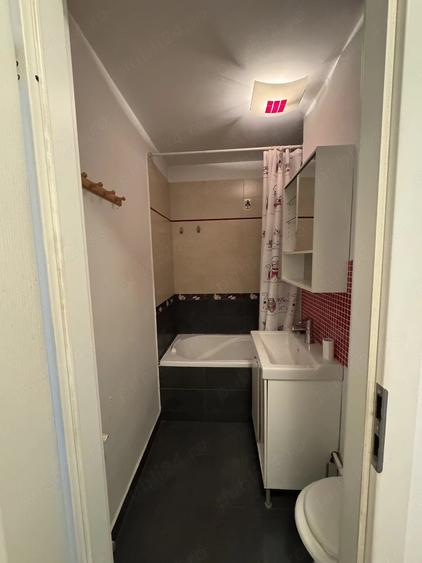 Apartament cu 3 camere decomandat în Pantelimon