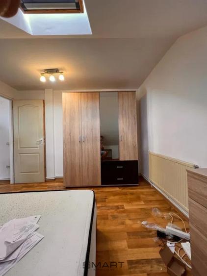 Apartament cu 2 camere decomandat în Valea Aurie
