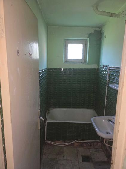 Apartament cu 3 camere decomandat în Suciu de Sus