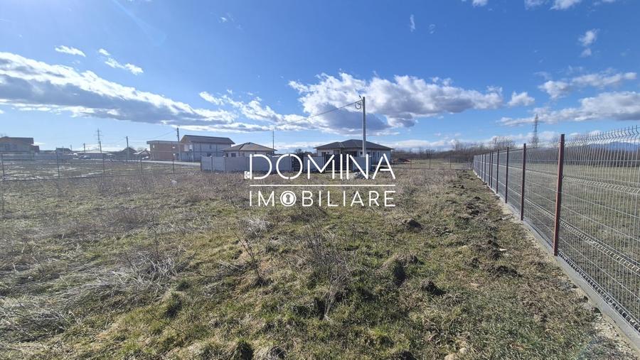 Teren Construcții intravilan de 1184 mp, în Drăguțești