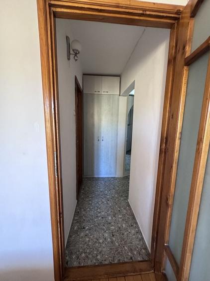Apartament cu 2 camere decomandat în Republicii