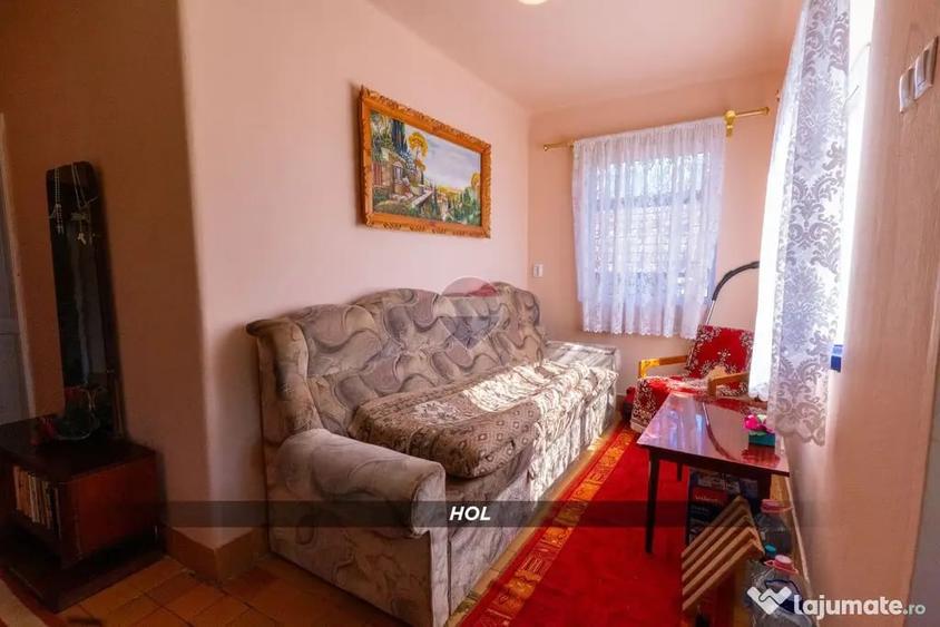 Casă cu 2 camere cu Teren 1300 Mp în Copalnic