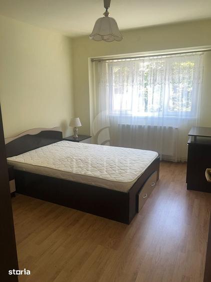 Apartament cu 3 camere semidecomandat în Grigorescu