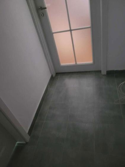 Vand apartament situat in Rm. Valcea /Zavoi - 2