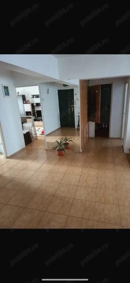 Vand 3 apartamente Dragasani - 5