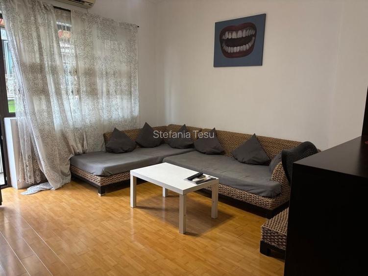 Apartament 2 camere Universitate de închiriat