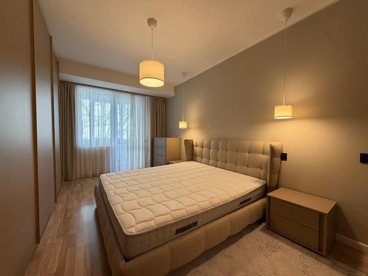 3 Camere | Renovat - Mobilat | Loc de Parcare Inclus - 8