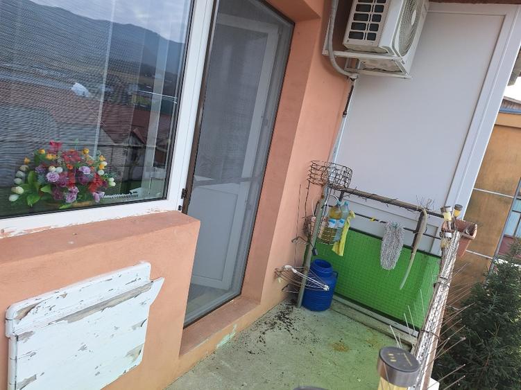 Vând apartament 3 camere complet mobilat și utilat  - 14