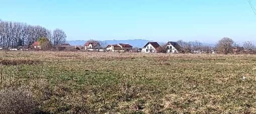 Teren in Sanpetru - zona stadionului - 4