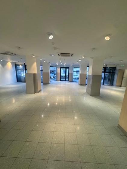 De inchiriat spatiu comercila ultra central pretabil pt banca, supermarket - 6