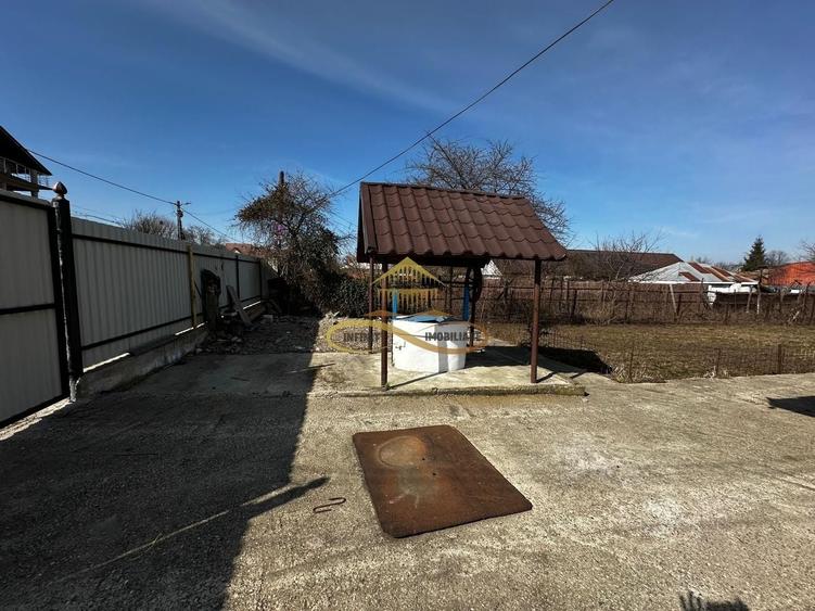 Casa batraneasca cu 800 mp teren de vanzare in Tache / Bacau - 4