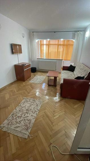 Se Inchiriaza apartament cu doua camere - 4