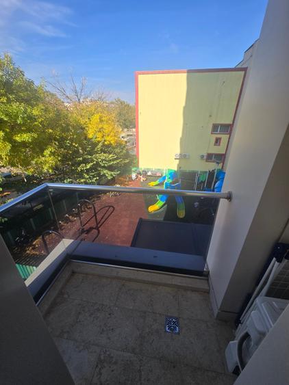 Apartament cu 2 camere decomandat în Politehnica