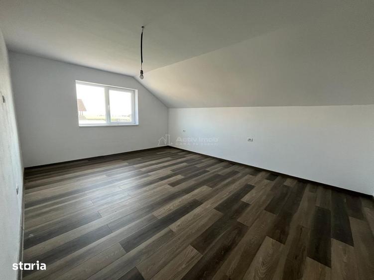 Casă cu 4 camere cu Teren 743 Mp în Oloșag