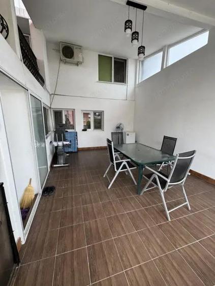 VILA Demisol+ Parter +Et 1+ Mansarda Ultracentral - 1