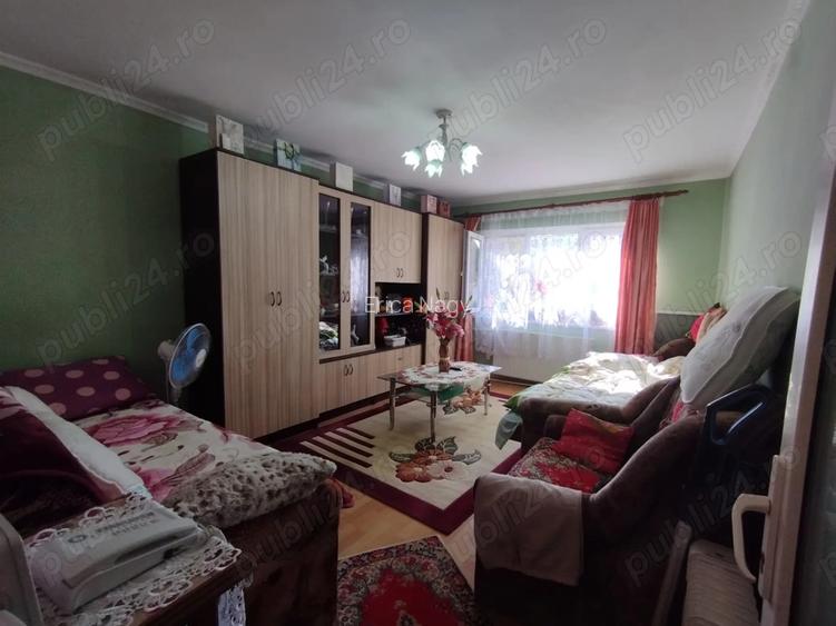 Vand ap cu o camer str. Bumbacului parter 34 mp