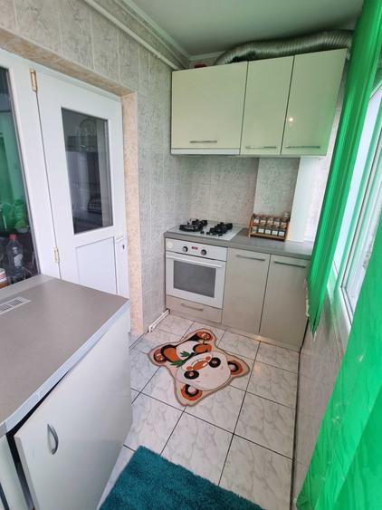 Apartament 3 camere, decomandat, CUG-BRD etaj 3/4 ! RENOVAT - 9