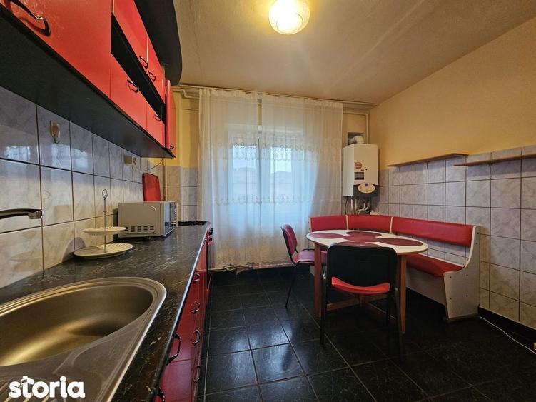 Apartament 2 camere zona Miorita - 1